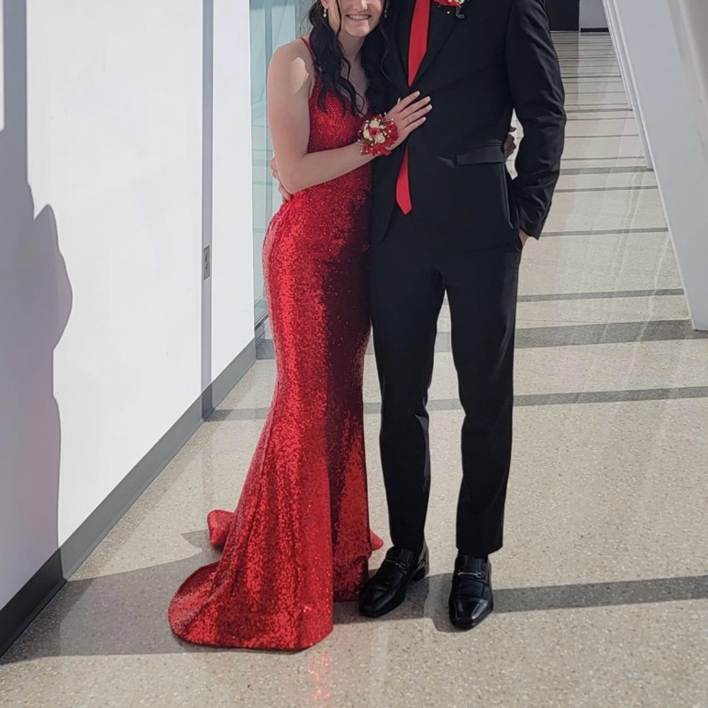 Sherri Hill Red Sequin Lace Back Prom Dress Size 0